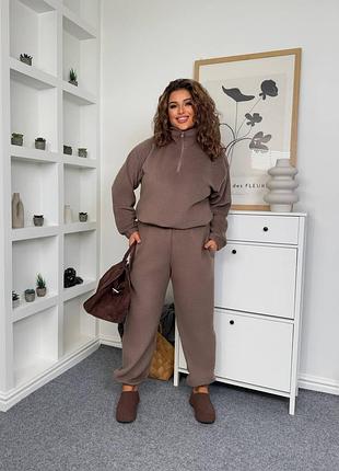 Женский флисовый спортивный костюм кофта худи на молнии брюки на резинке с карманами теплый мокко на осень зима норма батал