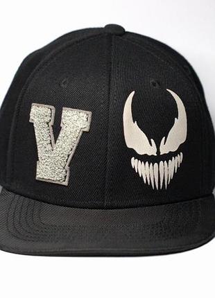 Стильна кепка