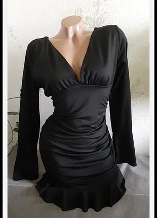 Платье скачка зале эффект пуш-ап