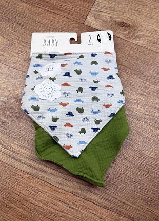 Новий слюнявчик 0-3-6 міс