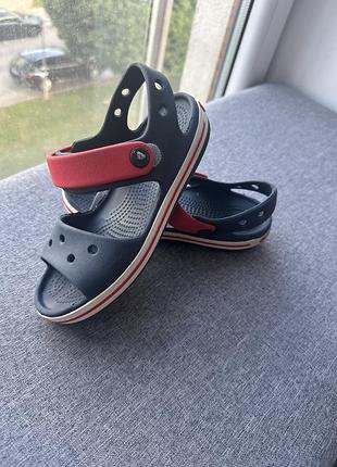 Сандалі crocs