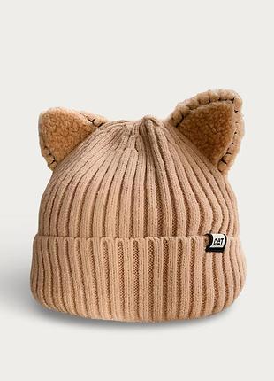 Жіноча шапка з вушками котика