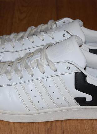 Кожаные кроссовки 42,5 р adidas superstar