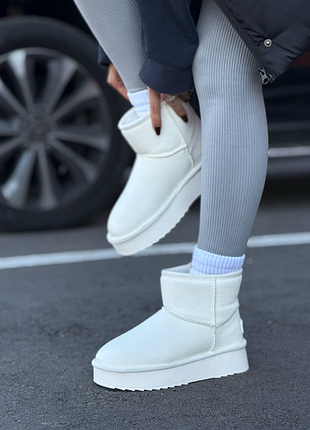 Женские кроссовки на зиму/осень