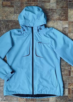 Куртка с капюшоном skila