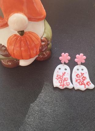 Сережки привиди 4