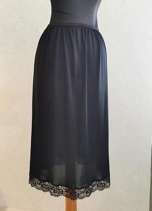 Підспідник, під'юпник, нижня спідниця