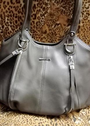Новая шикарная сумка шопер,на 2 отдельных отделения,серая, бирка есть