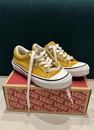 Кеди vans замшеві 35