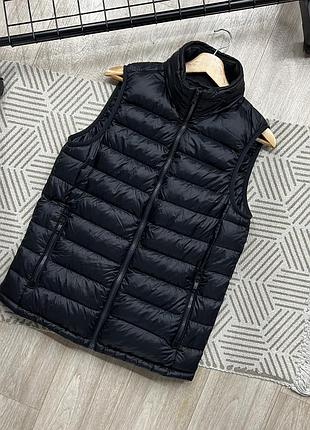Пухова жилетка c&a