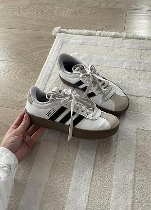 Кросівки оригінал adidas