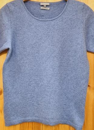 Футболка из кашемира.