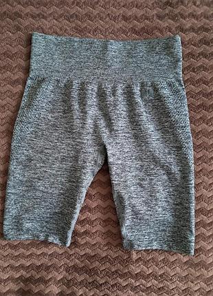 Жіночі велосипедки