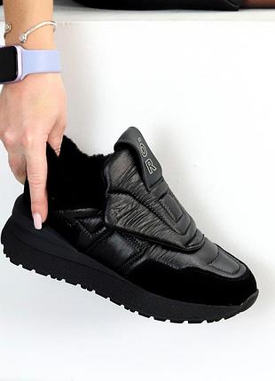 Кросівки-дутики на липучці жіночі замша хутро чорний 25808