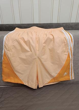 Ретро стиль,шорти адідас оригінал