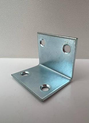 Уголок 25х25х35х1,5 крепежной стальной мебельный