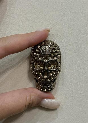 Оригінальна брошка philipp plein