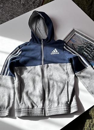 Кофта з капюшоном на хлопчика 9-10 років, спотривна кофьа adidas 9-10 років