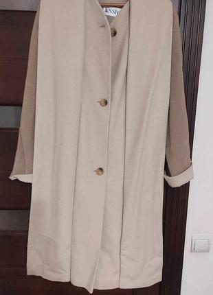 Жіночий плащ 3