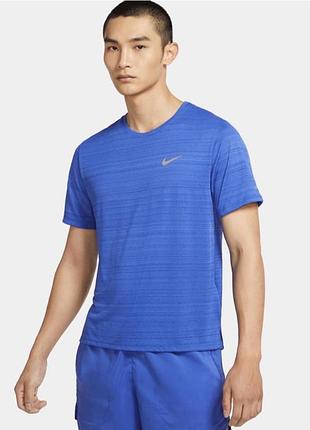 Мужская спортивная футболка nike running размер м