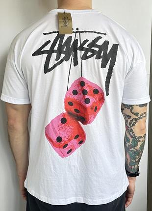 Новая футболка stussy