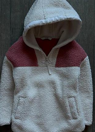 Тепла шерпа з капюшоном на 6-7 років 2