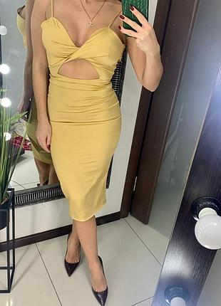 👗золотое вечернее платье футляр/платье миди с вырезом/платье под сатин с декольте👗