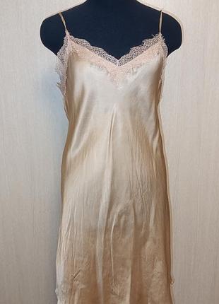 Шовкова сорочка або підплатник