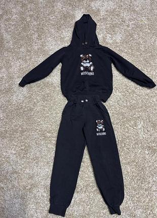 Костюм для дівчинки