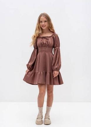 Стильное платье