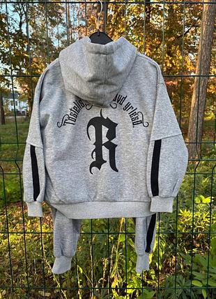 Спортивний костюм на зріст 116-122 см