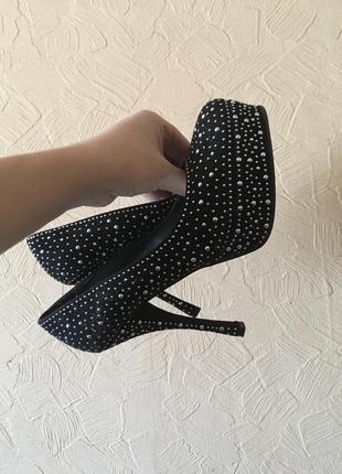 Туфли мокасины шпилька балетки сапожки ботинки кроссовки