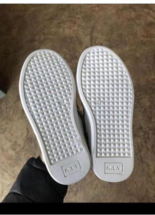 Кроссовки на липучках 4