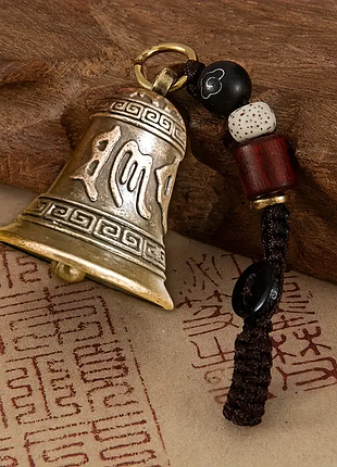 Колокольчик с рунами