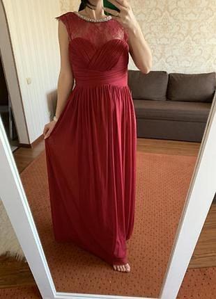 Нова вечірня сукня максі бордового кольору бургунді з мереживним ліфом і оздобленням бісером lipsy