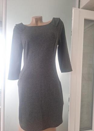 Трикотажное платье f&amp;f,темно- серое,размер 36.