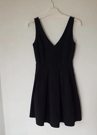 Сукня плаття чорна сукня на змійці pimkie