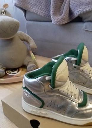 Кросівки хлопчачі