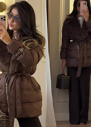Жіноча стильна куртка з хутром