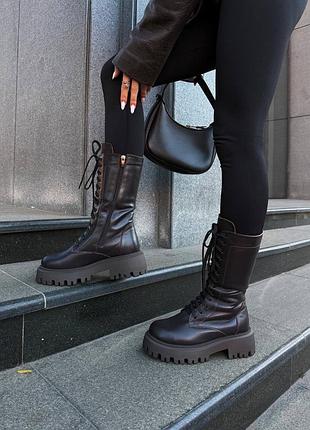 Зимові черевики на шнурівці