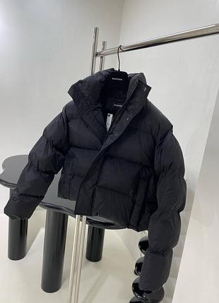 Пуховик жіночий
