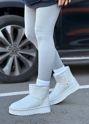 Женские сапоги