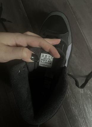 Кеди karmen i| idol mid puma. одягала два рази, не підійшов розмір, оригінал. розмір 40(25,5). можливий торг. на осінь та зиму, вони утепленні.