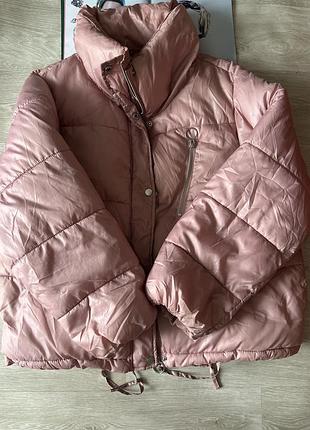 Розовая куртка пуховик оверсайз