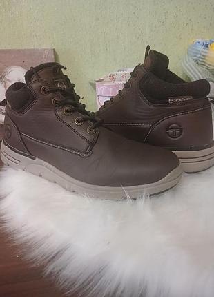 Чоловічі черевики