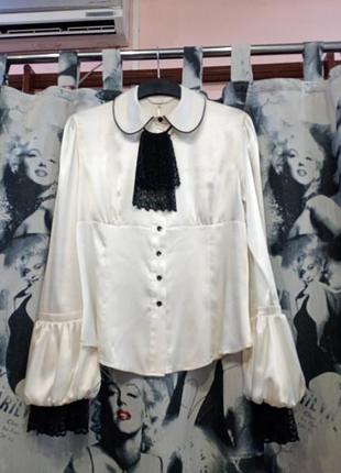 Блузка жіноча