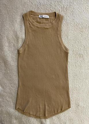 Американка майка водолазка подовжена під горло з кантом в рубчик ущільнена  бежева zara l нова колекція