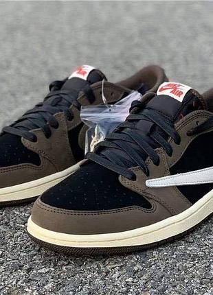 Nike air jordan 1 low travis scott 🤎 стильні чоловічі кросівки 40–44 з додатковими шнурками