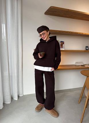 М’який костюм із худі та штанами