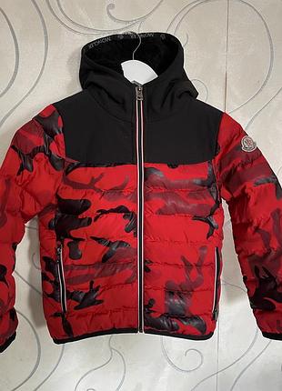 Куртка moncler оригинал 6/7 лет